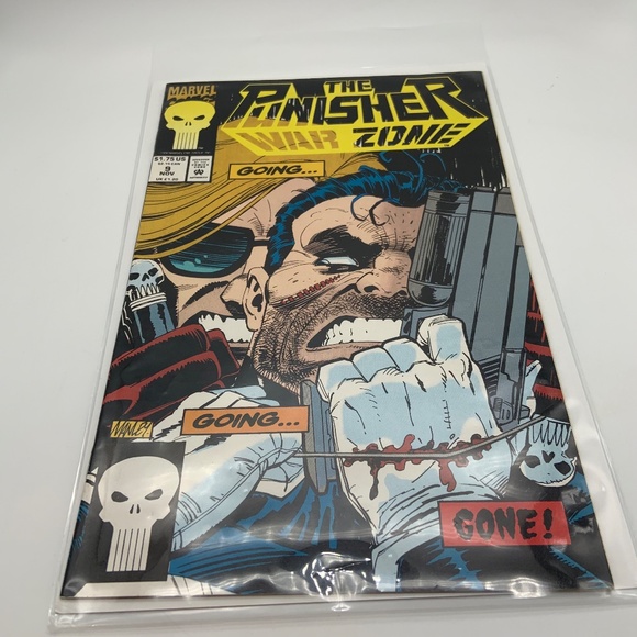 Vintage Marvel Comics 1990s The Punisher Comics 4,9,34 Comic Books-Set of 3 - Picture 6 of 12